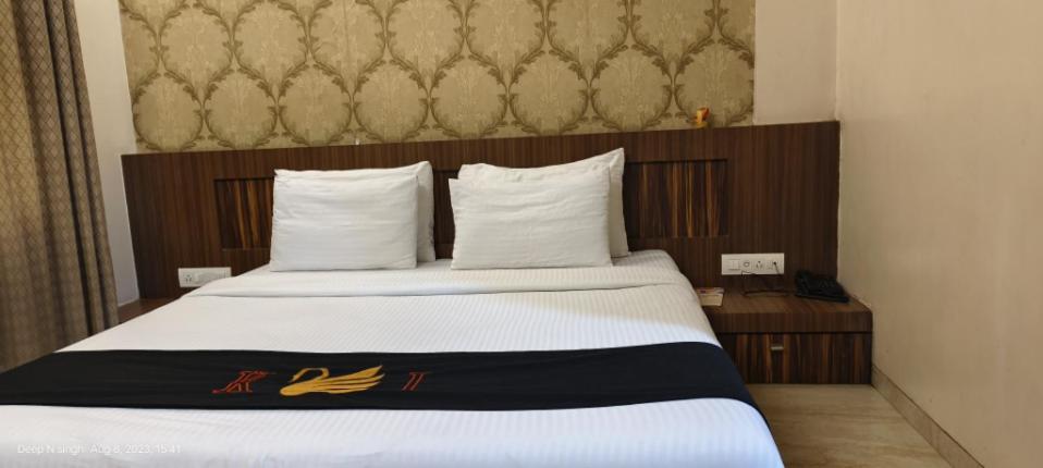 Hotel Kushala Executive Inn Thane Zimmer foto