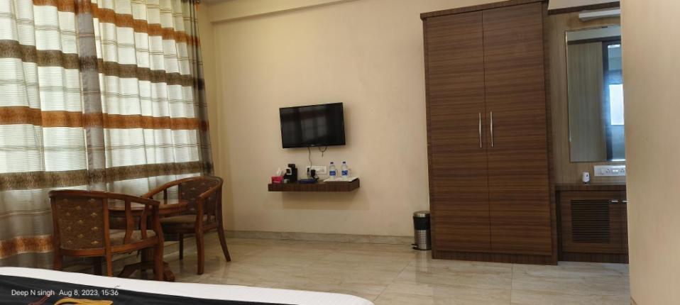 Hotel Kushala Executive Inn Thane Zimmer foto